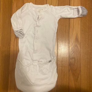 Goumi Baby White Convertible Sleep Sack/Gown